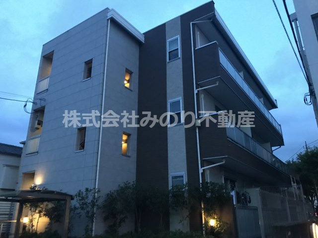 リブリ・宮