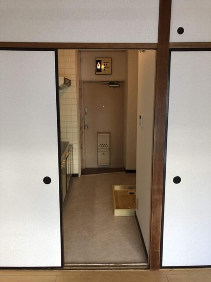 【玄関】