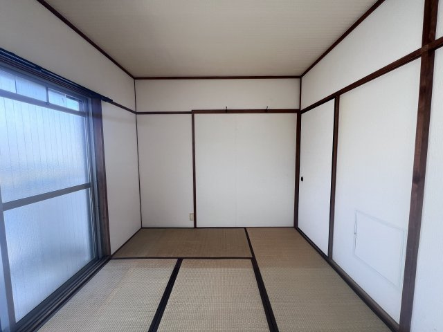 ピュアハイツ上高丸の和室
