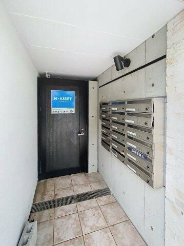 ＭＯＤＵＬＯＲ三軒茶屋Ⅱのエントランス