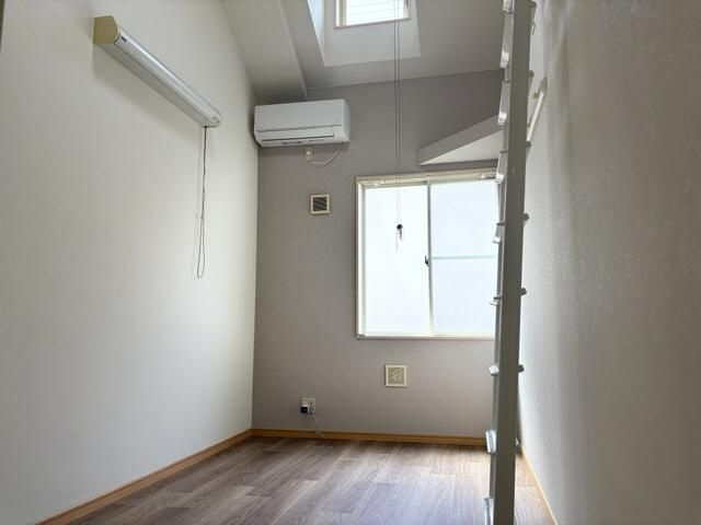 Ｙ’ｓ　Ｐｌａｃｅ東寺尾の内装