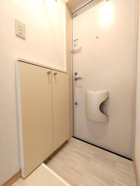 Ｙ’ｓ　Ｐｌａｃｅ東寺尾の玄関