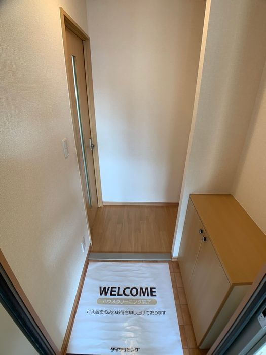 アンクオーレ桜本町の玄関