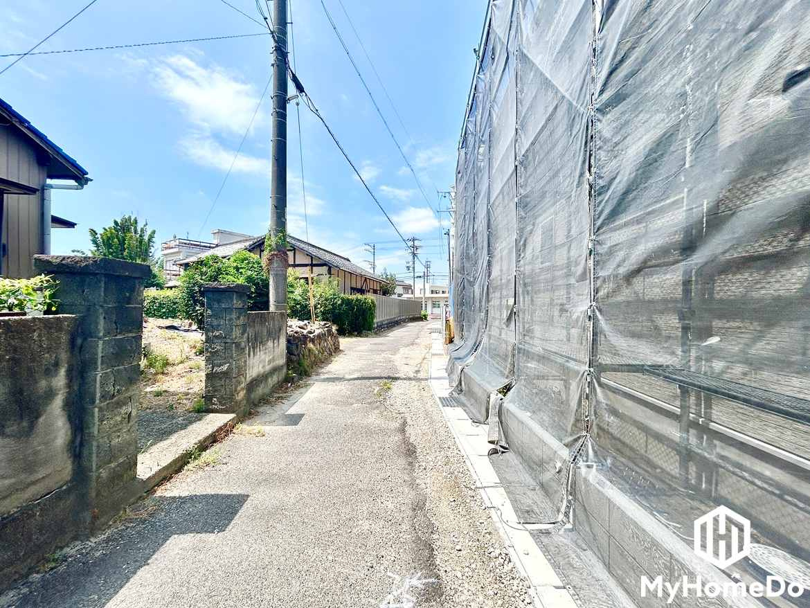 守山区瀬古東3丁目の前面道路含む現地写真