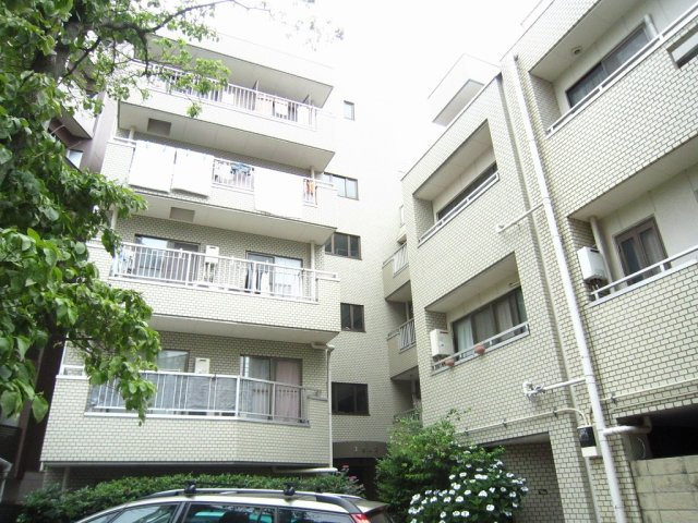 Jヒルズ