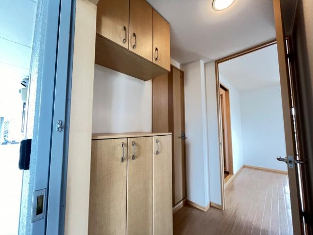 Ｏｔｔｉｍｏ．Ｃａｓａの玄関|上下格納出来るシューズボックス