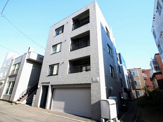 サンライズ山本３