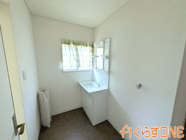 【洗面所】 | 生活便のいいリフォーム済中古住宅／姫路市広畑区吾妻町2丁目