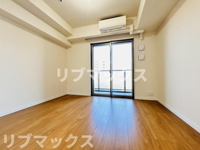 【寝室】