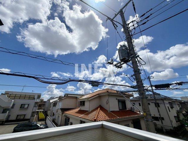 横浜市港北区大倉山３丁目の一戸建ての展望