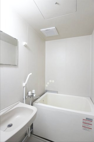 熊本市中央区保田窪１丁目のアパートの浴室|お風呂で日々の疲れを落としましょう
