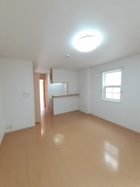 ヴィラ　白鳩　Ｂの周辺|古本市場京山店まで700m