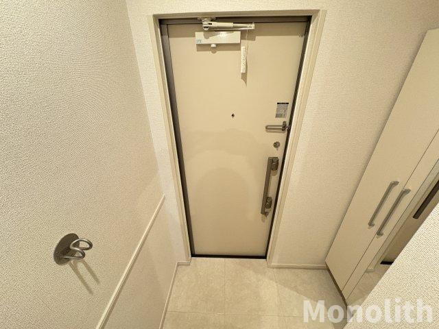 リベルテ東助松の玄関
