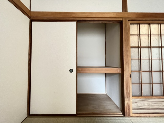 北野田貸家の収納