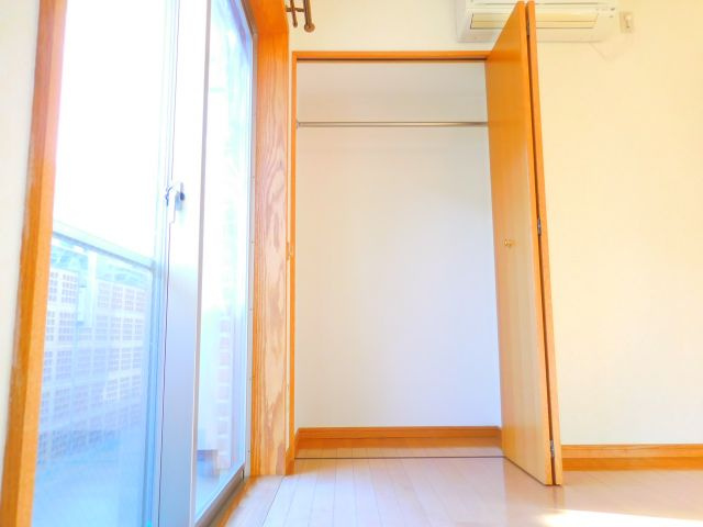 シャルル日吉台の収納