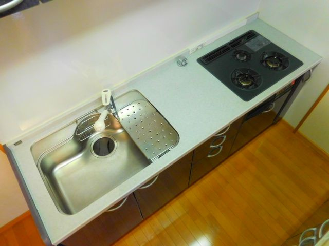 シャルル日吉台のキッチン