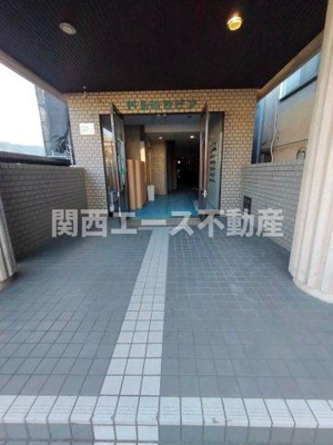 【エントランス】 | LakiaMaison瓢箪山
