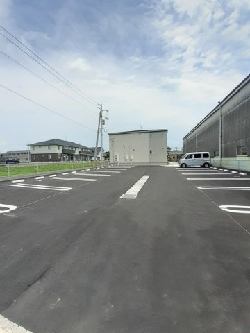 プライムローズ　ガーデン　Ａの駐車場