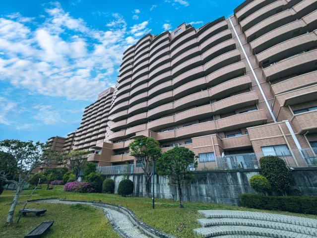 【外観】 | ライオンズヒルズ高知