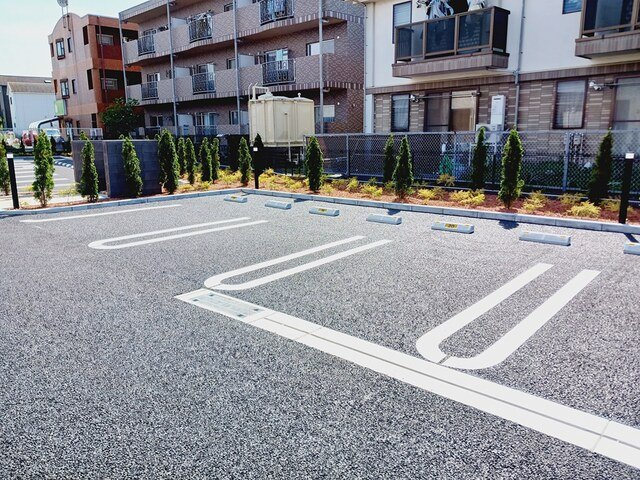 ガーデン丸友Ⅰの駐車場