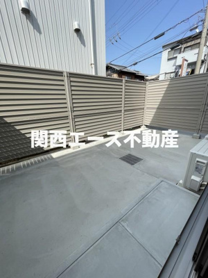【庭】 | アイリスコート