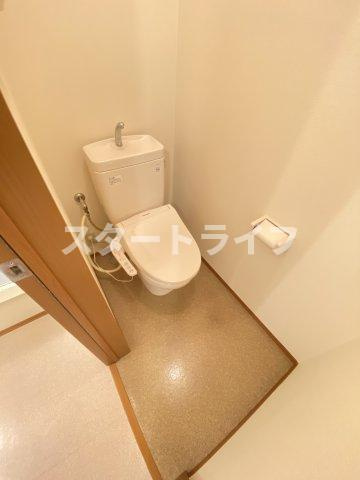 大阪市淀川区西中島１丁目の賃貸マンションのトイレ|参考写真