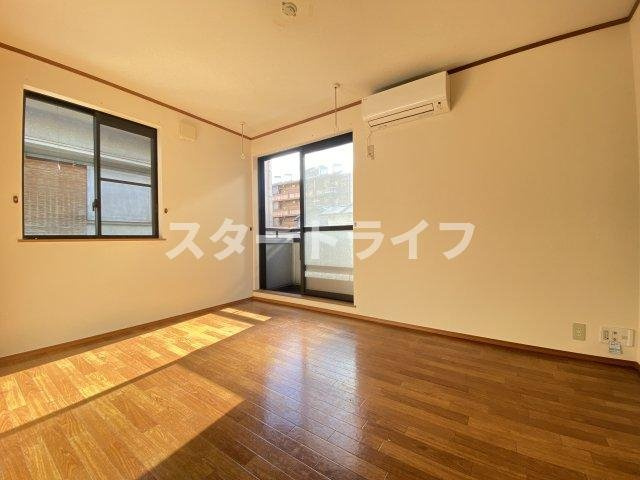 大阪市淀川区西中島１丁目の賃貸マンションの居間・リビング|参考写真
