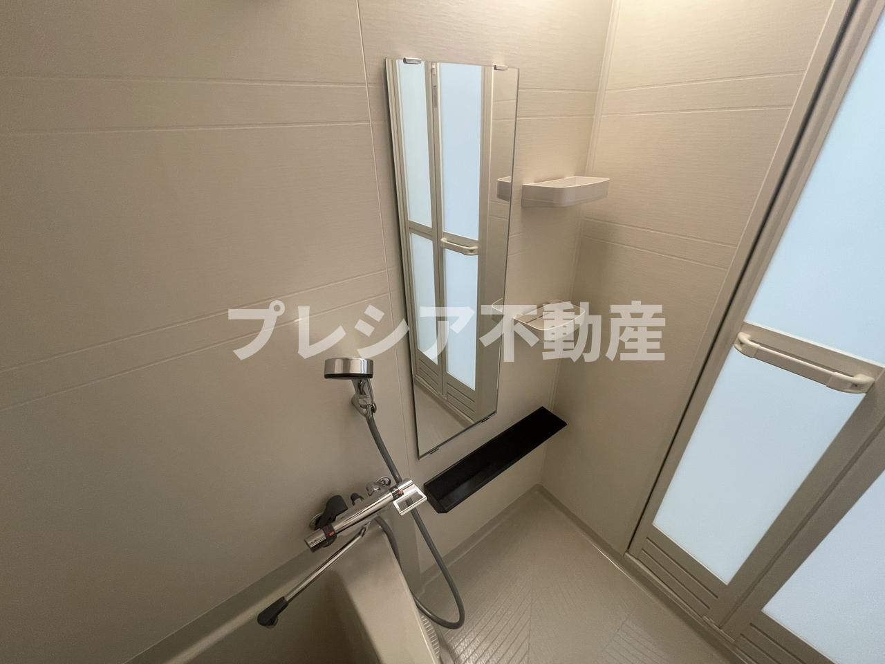 ソルテラス甲子園口クレアストの浴室