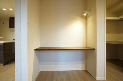 【内装】 | レオナ雅 | 別のお部屋の写真です。