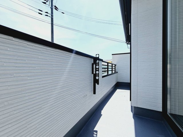 多井畑筋替道Bのバルコニー