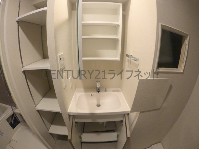 【独立洗面台】 | リビオメゾン新大阪