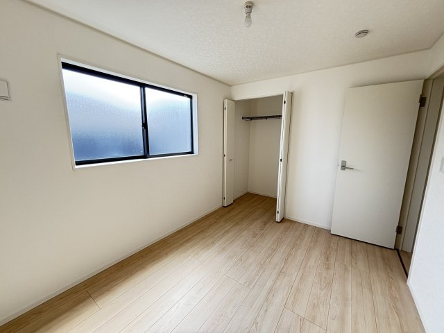 安城市池浦町小山西70番8の一部『仲介手数料無料』新築一戸建て・建売の洋室