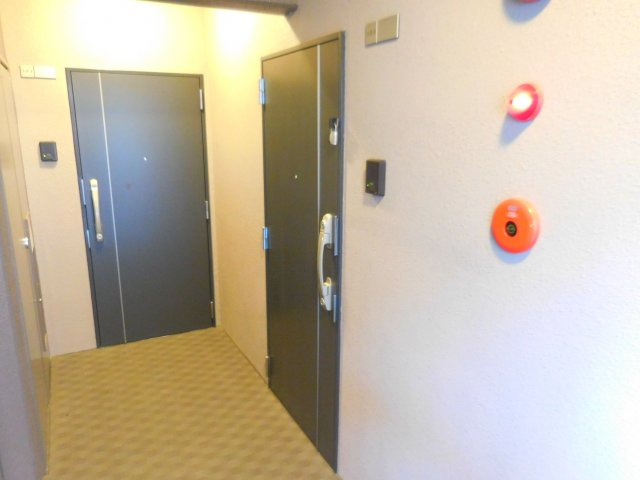 【玄関】 | Grand arbre