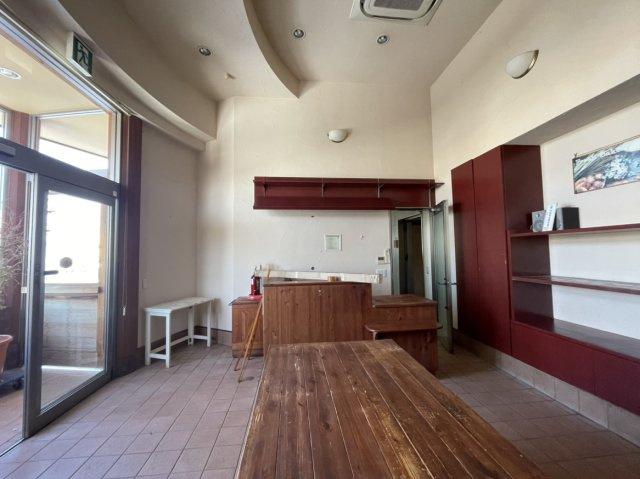 越前市芝原テナントの内装