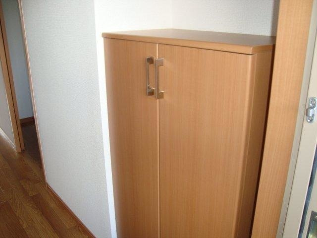 フィオーレ光ヶ丘の玄関