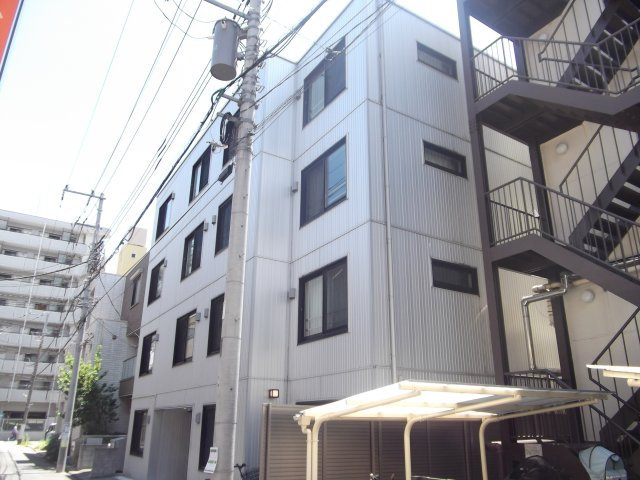 TRYM武蔵小杉の外観