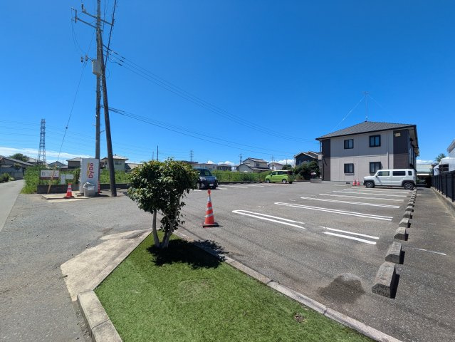 エンパレスⅤ15　Aの駐車場