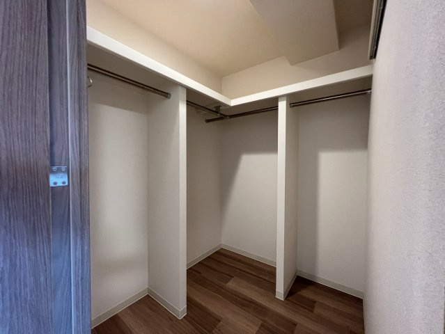 プレサンス心斎橋ニストの収納
