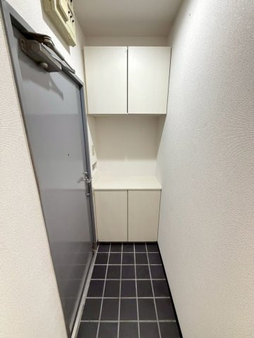 コムーネ東灘の玄関