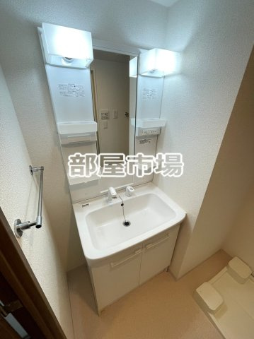 クレヴィスタ浅草の洗面所