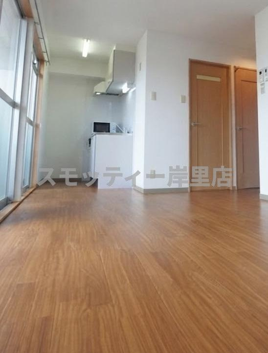 FRONT FIELD長居東の内装