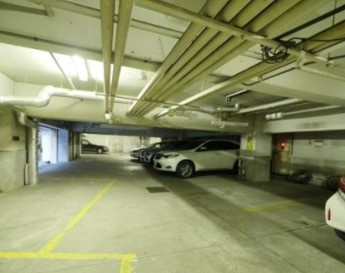 【駐車場】 | コーポ麹町