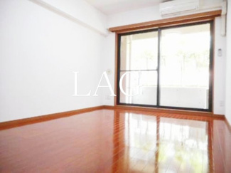 【居間・リビング】 | エバーグリーン | 洋室のお部屋です。