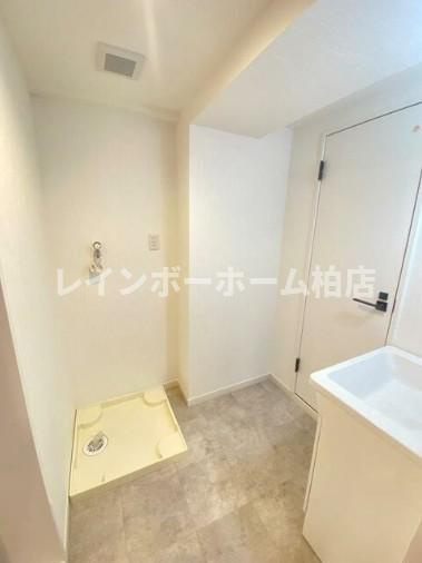 特典：仲介手数料が半額です!!の設備|室内洗濯機置き場になります