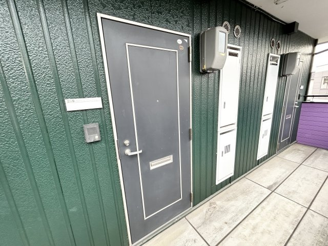 【玄関】 | ピアサンライズ　B棟