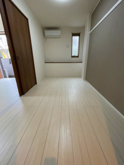【寝室】 | North side 11