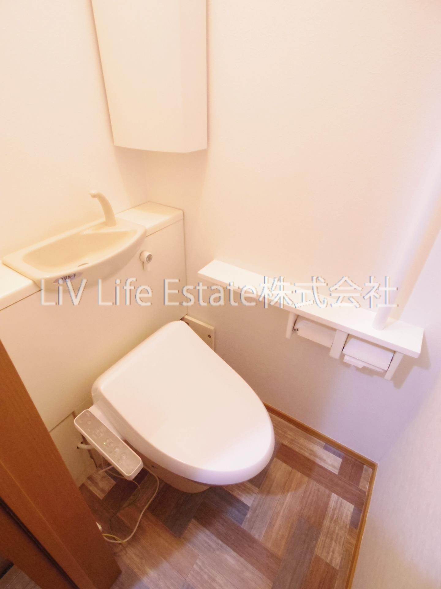小平市栄町１丁目の賃貸マンションのトイレ
