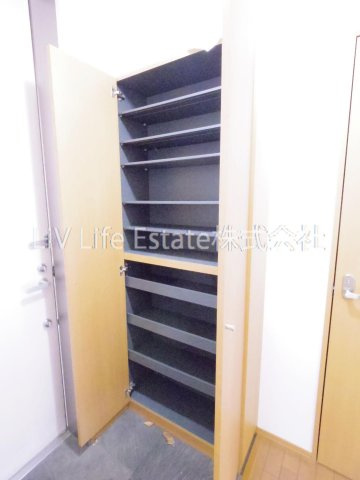 小平市栄町１丁目の賃貸マンション