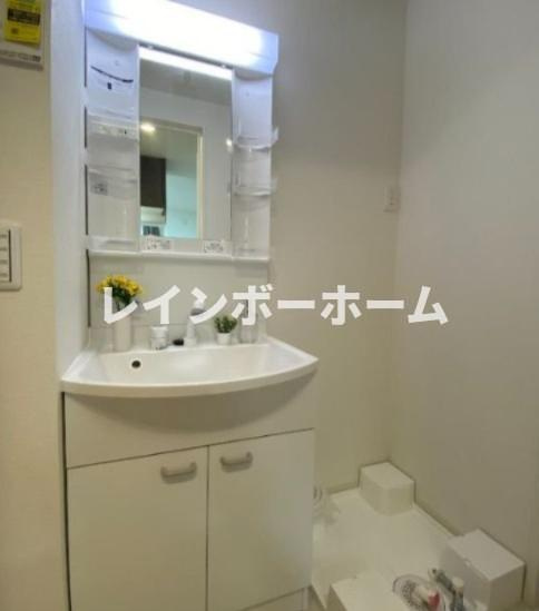 KLEIS上尾Ⅱの独立洗面台