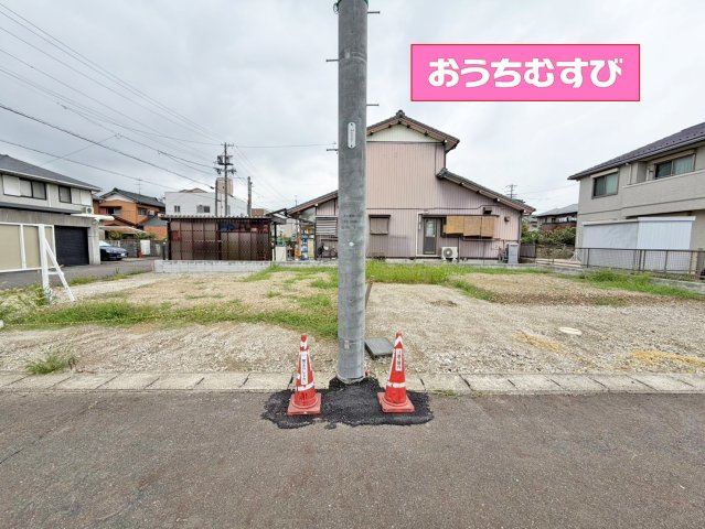 春日井市美濃町4期(全2棟)の前面道路含む現地写真